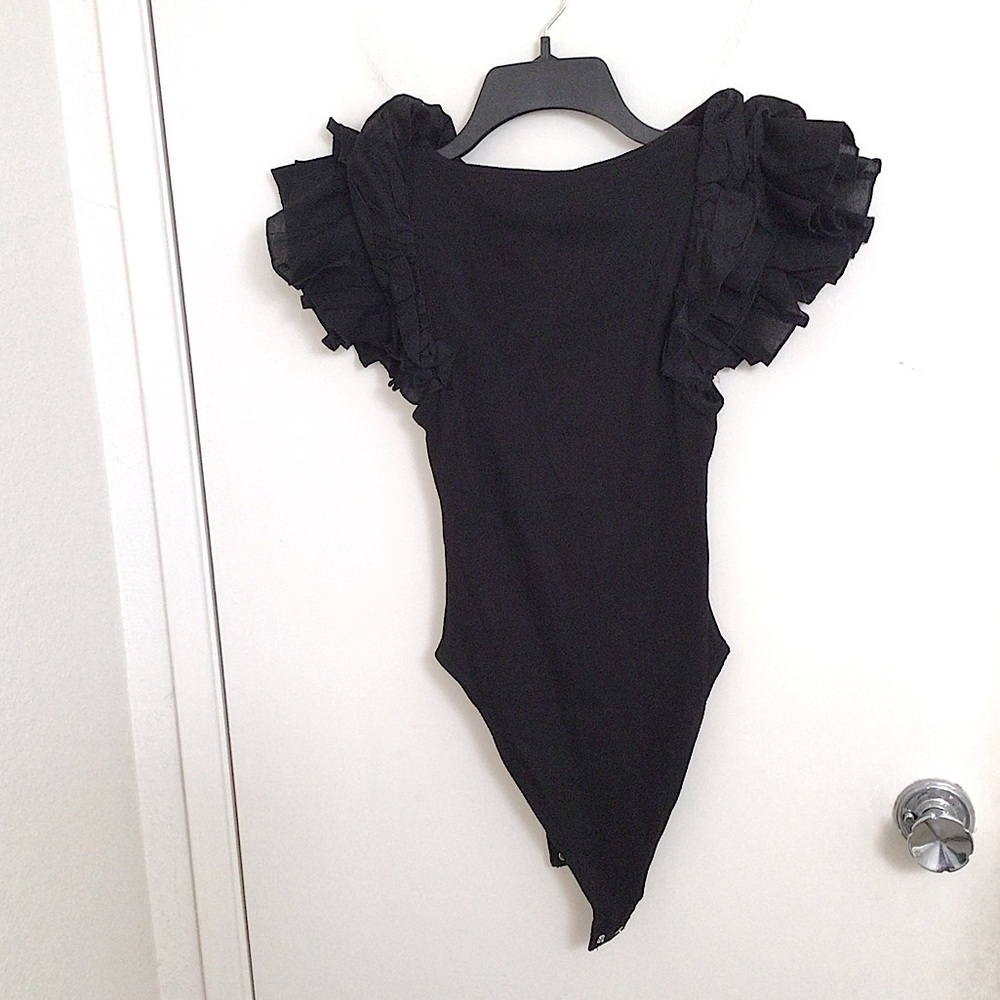 Zara Ribbed Ruffled Bodysuit - Picture 9 of 10
